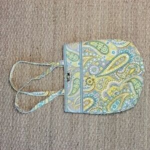 Vera BRADLEY Tote Bag In Yellow, Blue, Gray Brown. Three Pockets In The Inside.